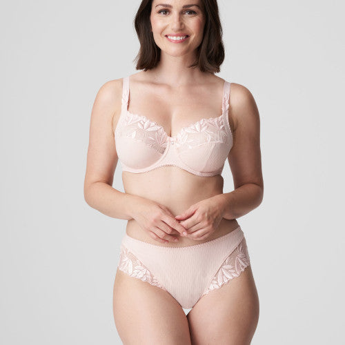 Primadonna Orlando Luxury Thong in Pearly Pink