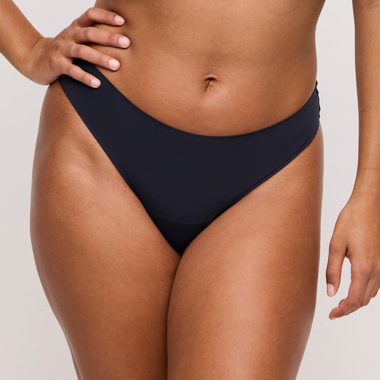 Primadonna Figuras Thong in Charcoal