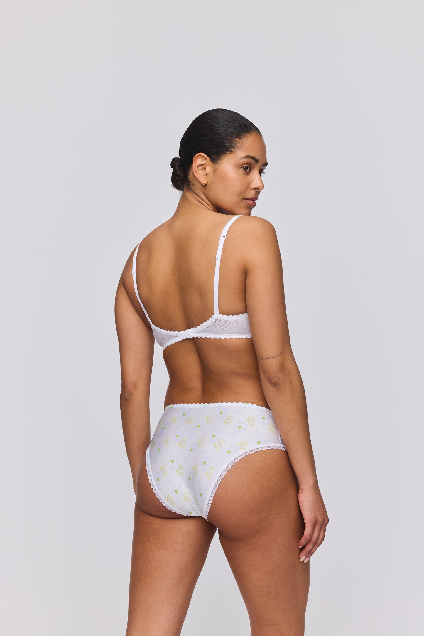 Marie Jo CHEN white yacht padded bra heartshape