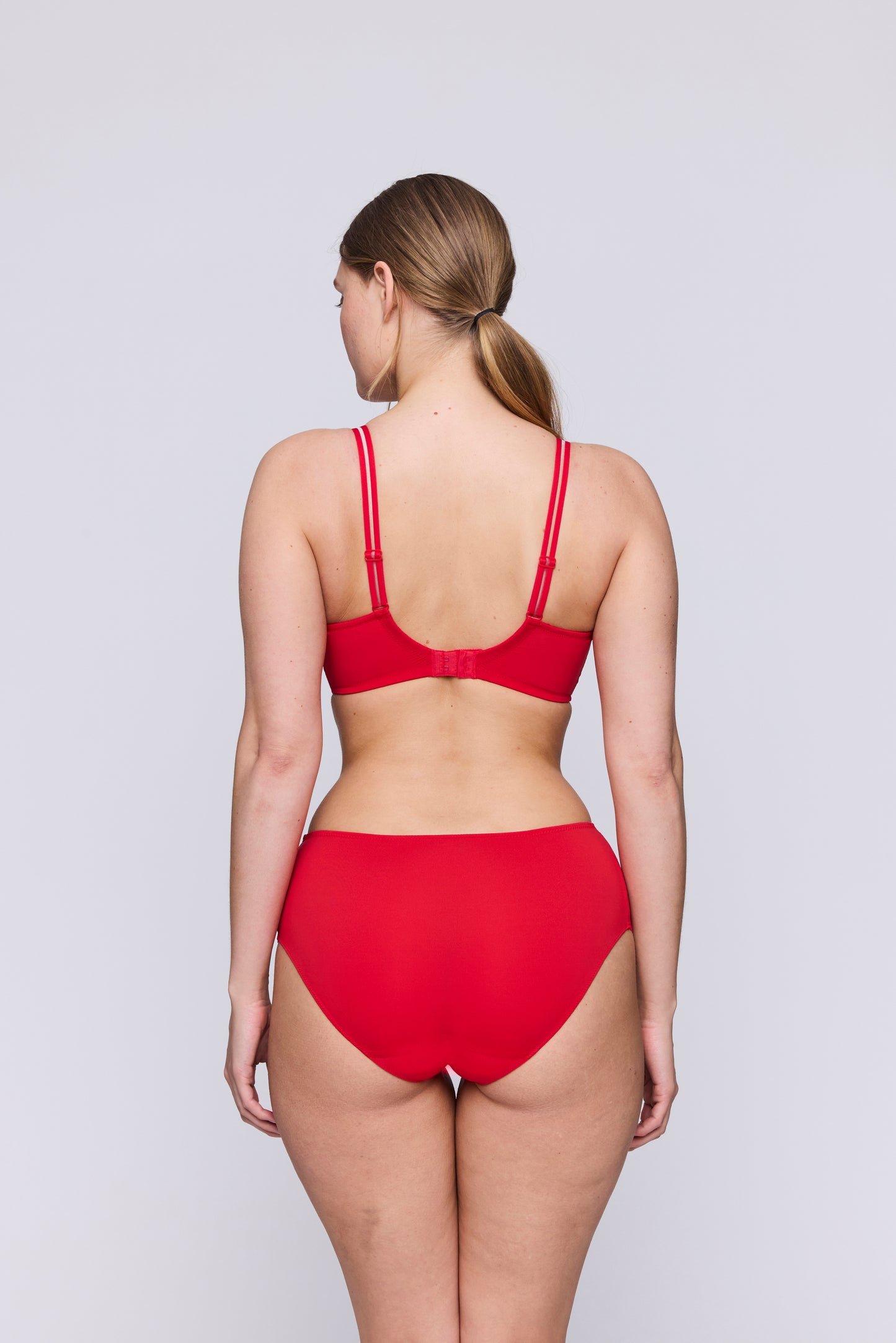 Primadonna Twist EAST END true red full cup bra