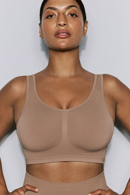 Primadonna Nudda Shapewear - flattering, non flattening, scultiping and not squeezing.