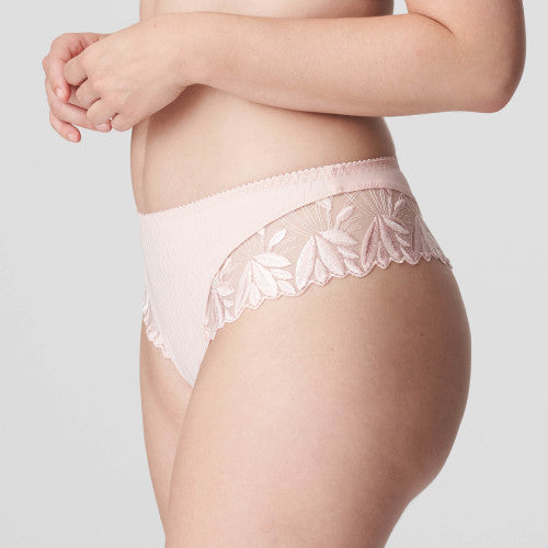 Primadonna Orlando Luxury Thong in Pearly Pink