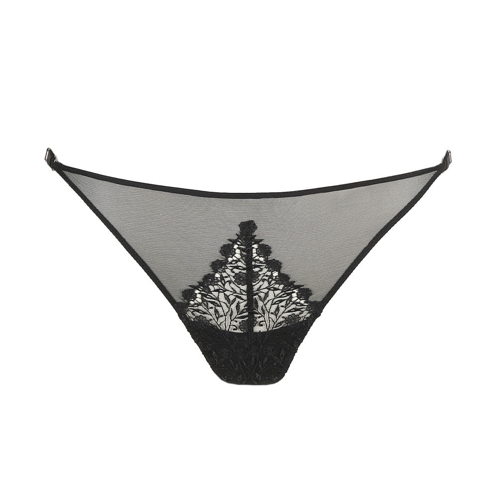 Marie Jo Danae Thong in Black