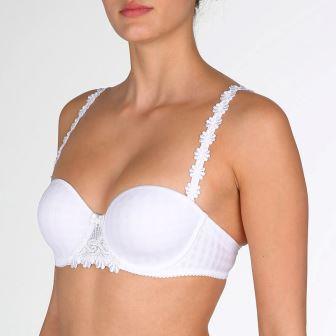 0100413 White-UK 32A / EU 70A / US 32A