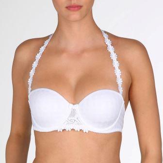 0100413 White-UK 32A / EU 70A / US 32A