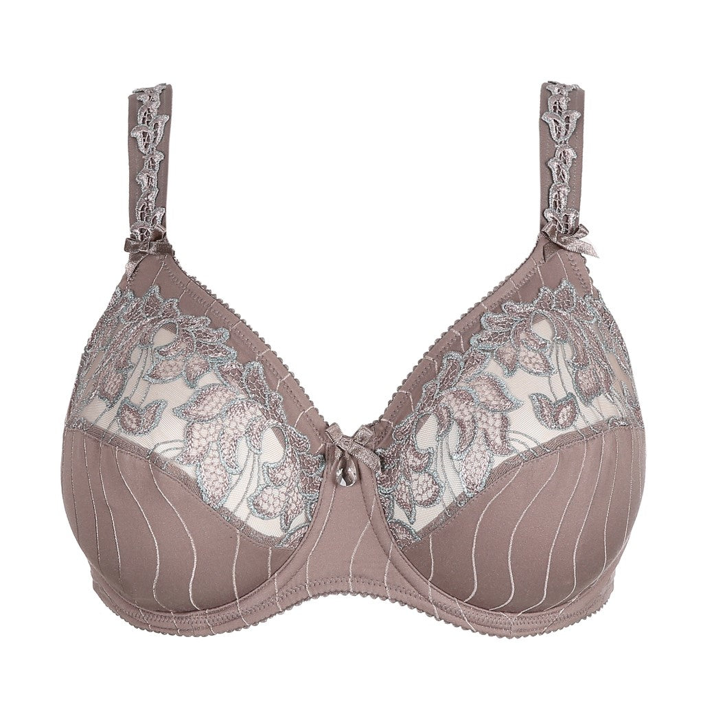 161817 Smokey Sand-UK 38F / EU 85F / US 38F