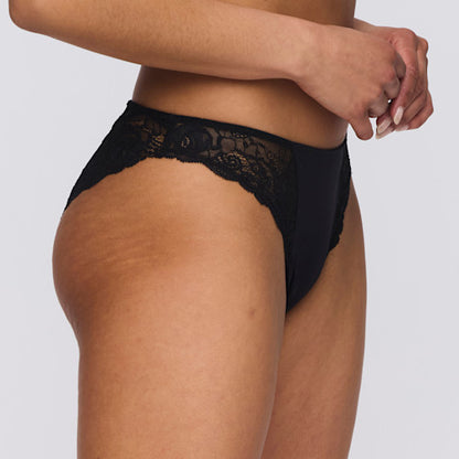 Marie Jo Cyrile Rio in Black