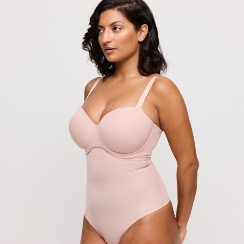 Primadonna Figuras Smoothing Thong in Powder Rose