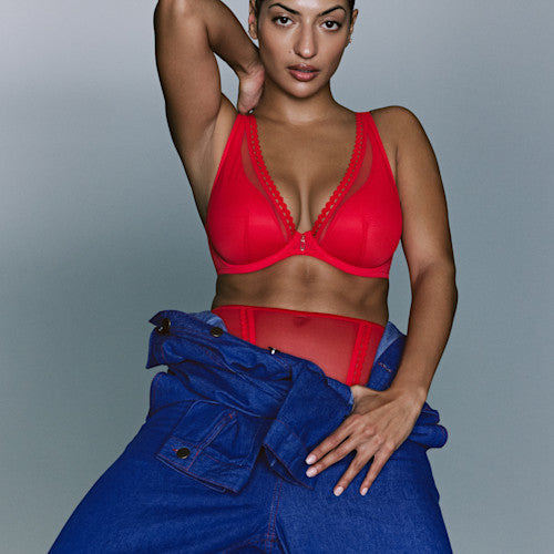 Primadonna Twist WOWGIRL half padded plunge bra in true red