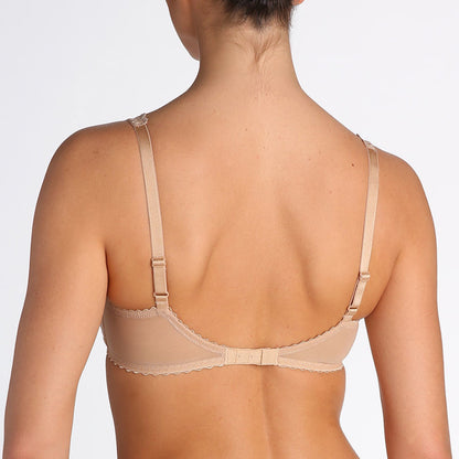 0101331 Dune-UK 38D / EU 85D / US 38D