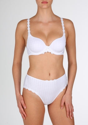 0100416 White-UK 32E / EU 70E / US 32E