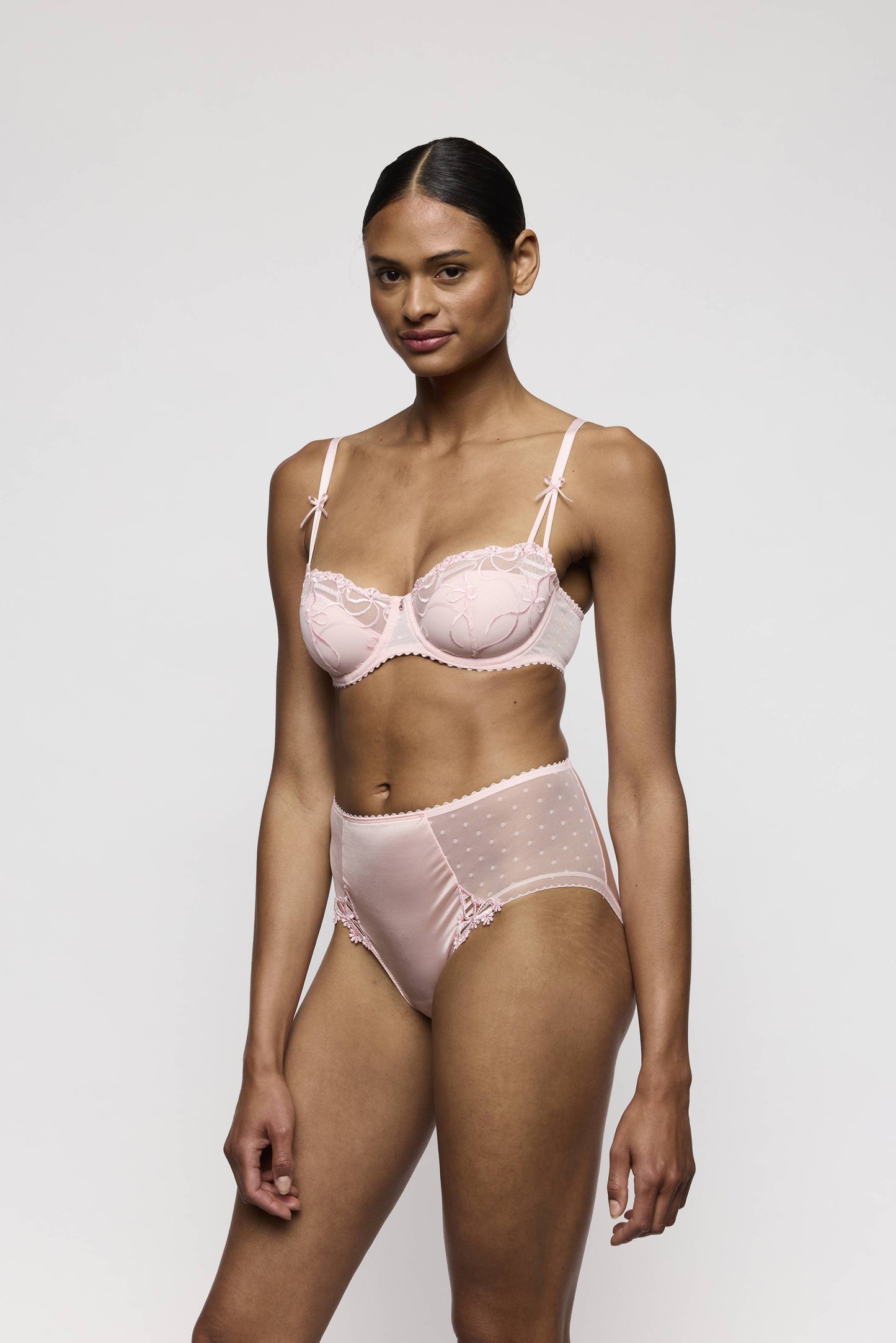 Salesbook image with head