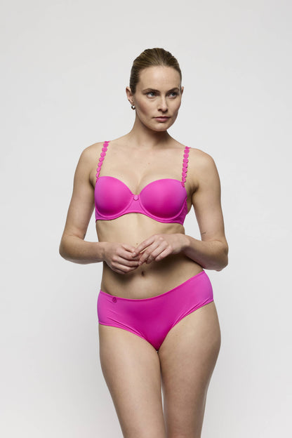 Salesbook image with head