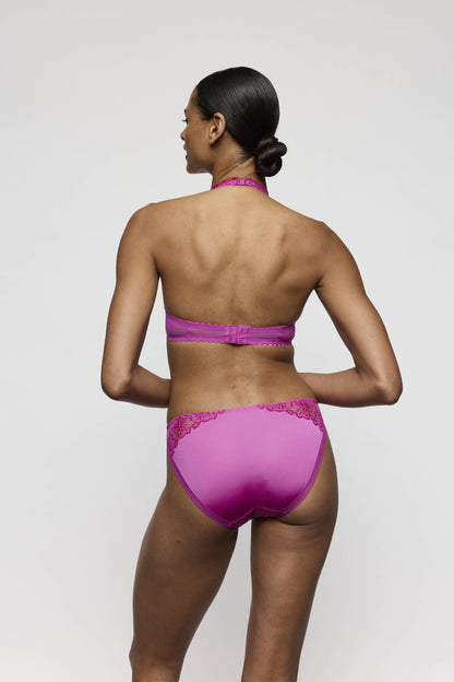 Salesbook image with head