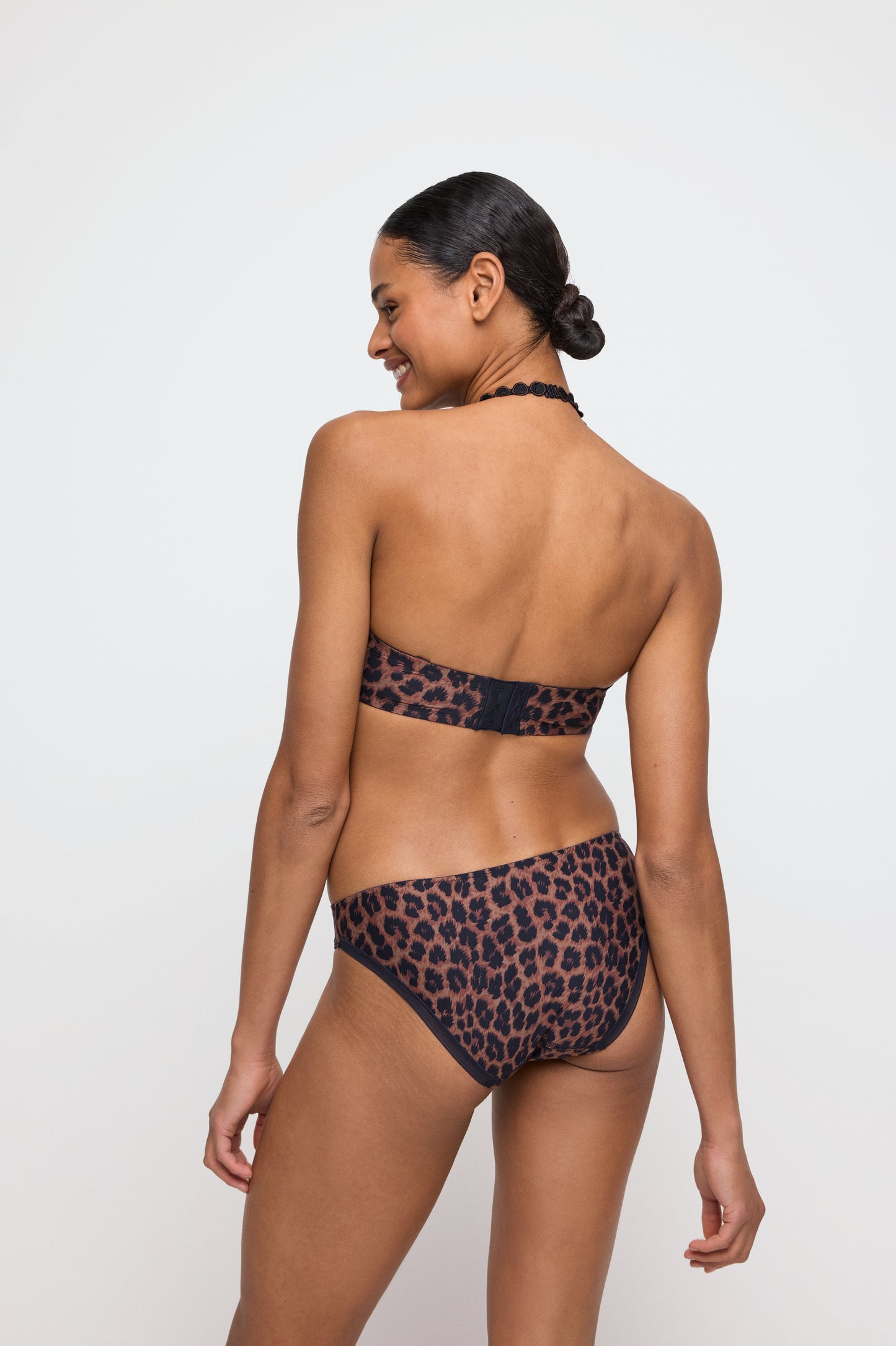 Salesbook image with head