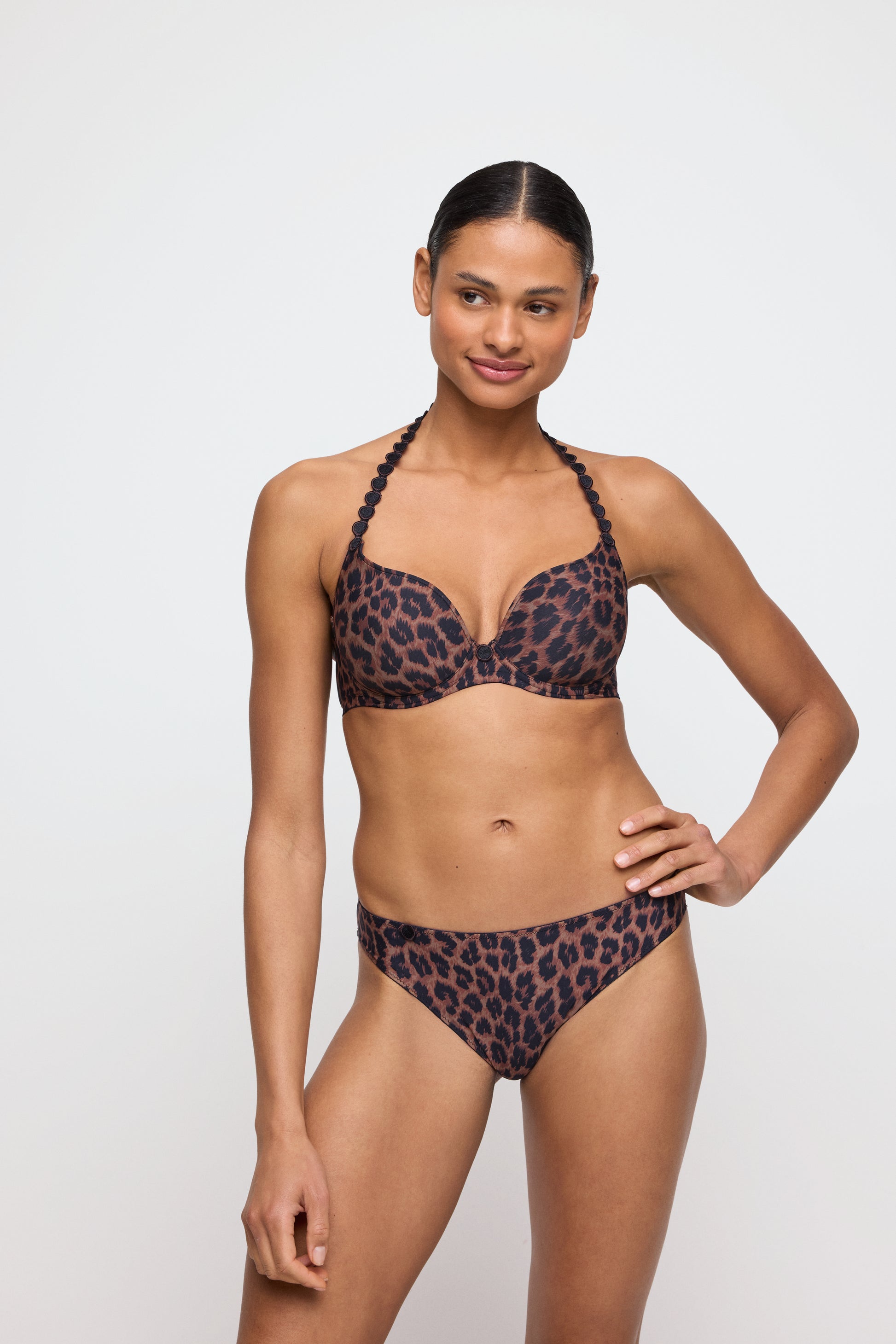 Salesbook image with head