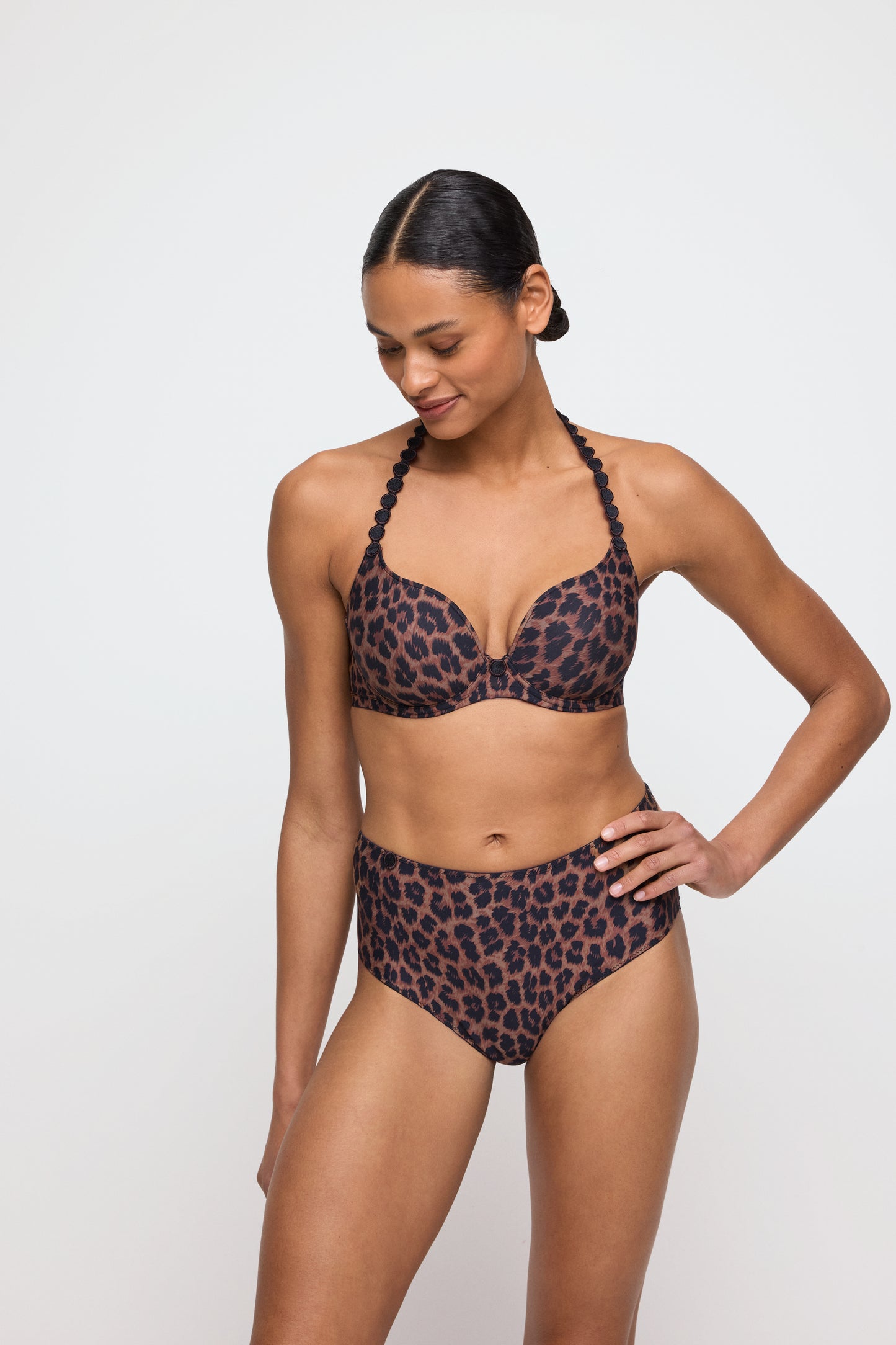 Salesbook image with head