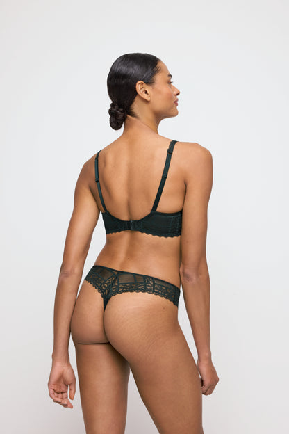 Salesbook image with head