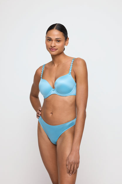 Salesbook image with head