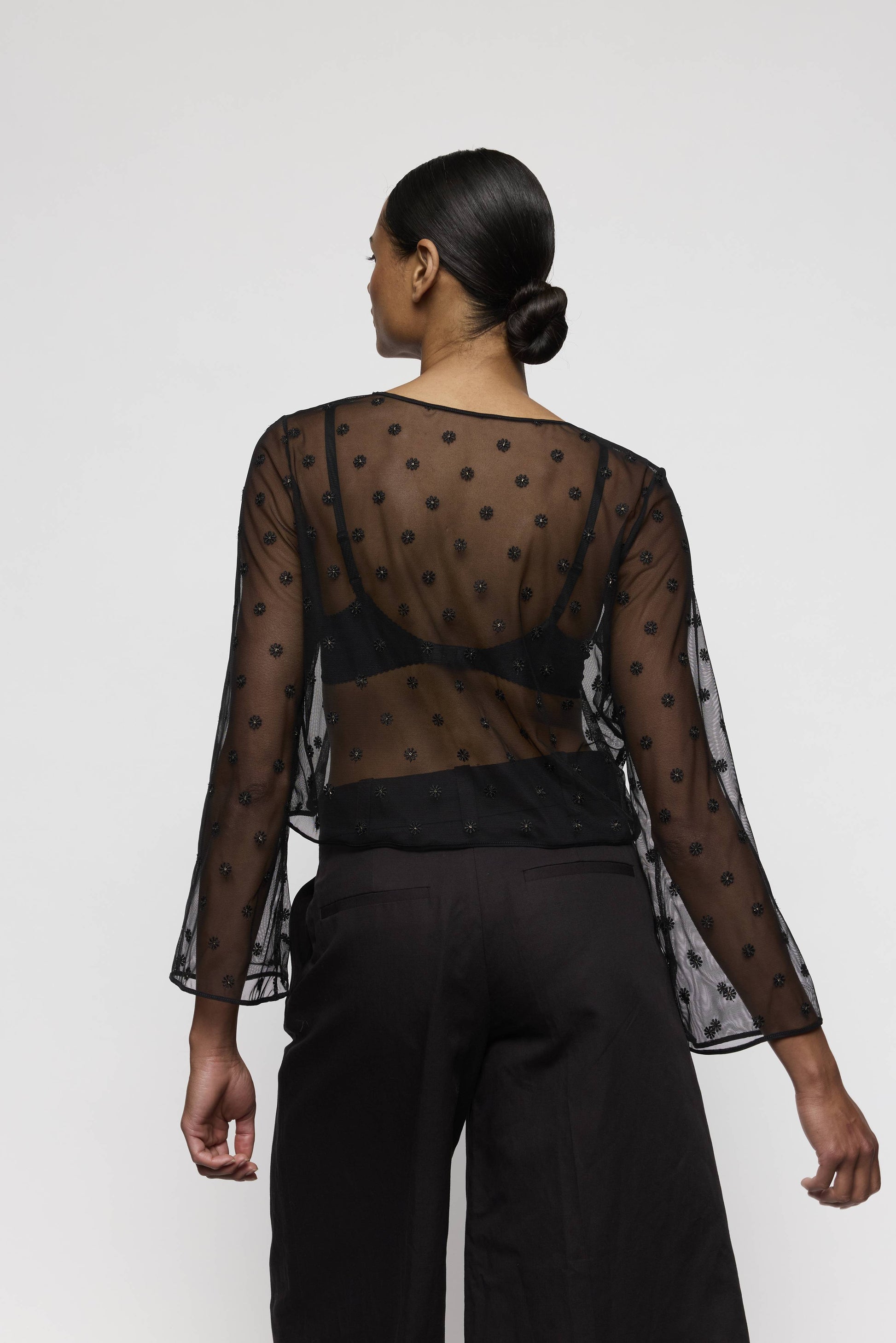 Salesbook image with head