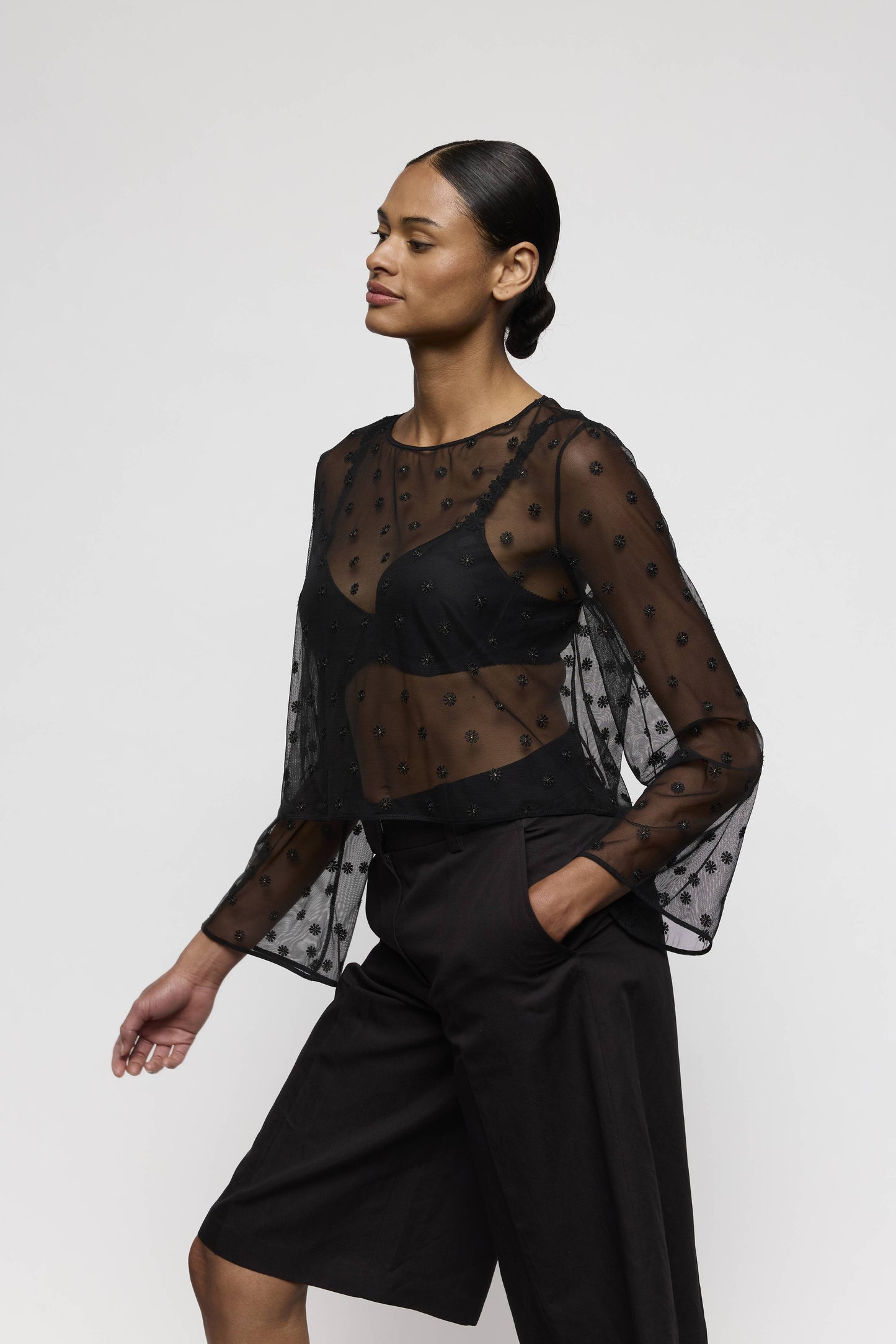 Salesbook image with head