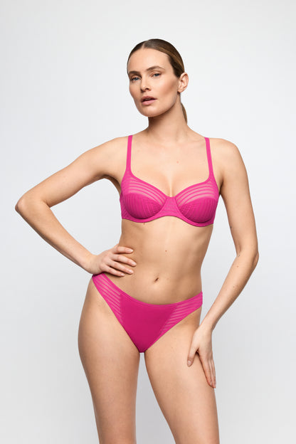 Marie Jo BASYL full cup bra in VERY BERRY