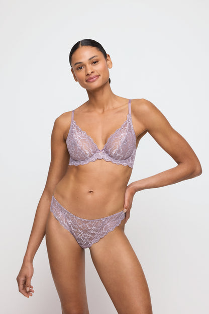 Salesbook image with head