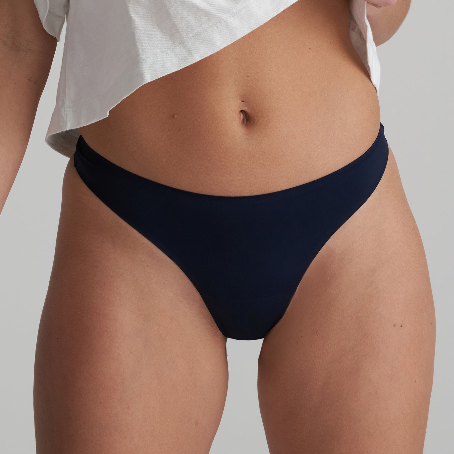 Marie Jo COLOR STUDIO thong in velvet blue