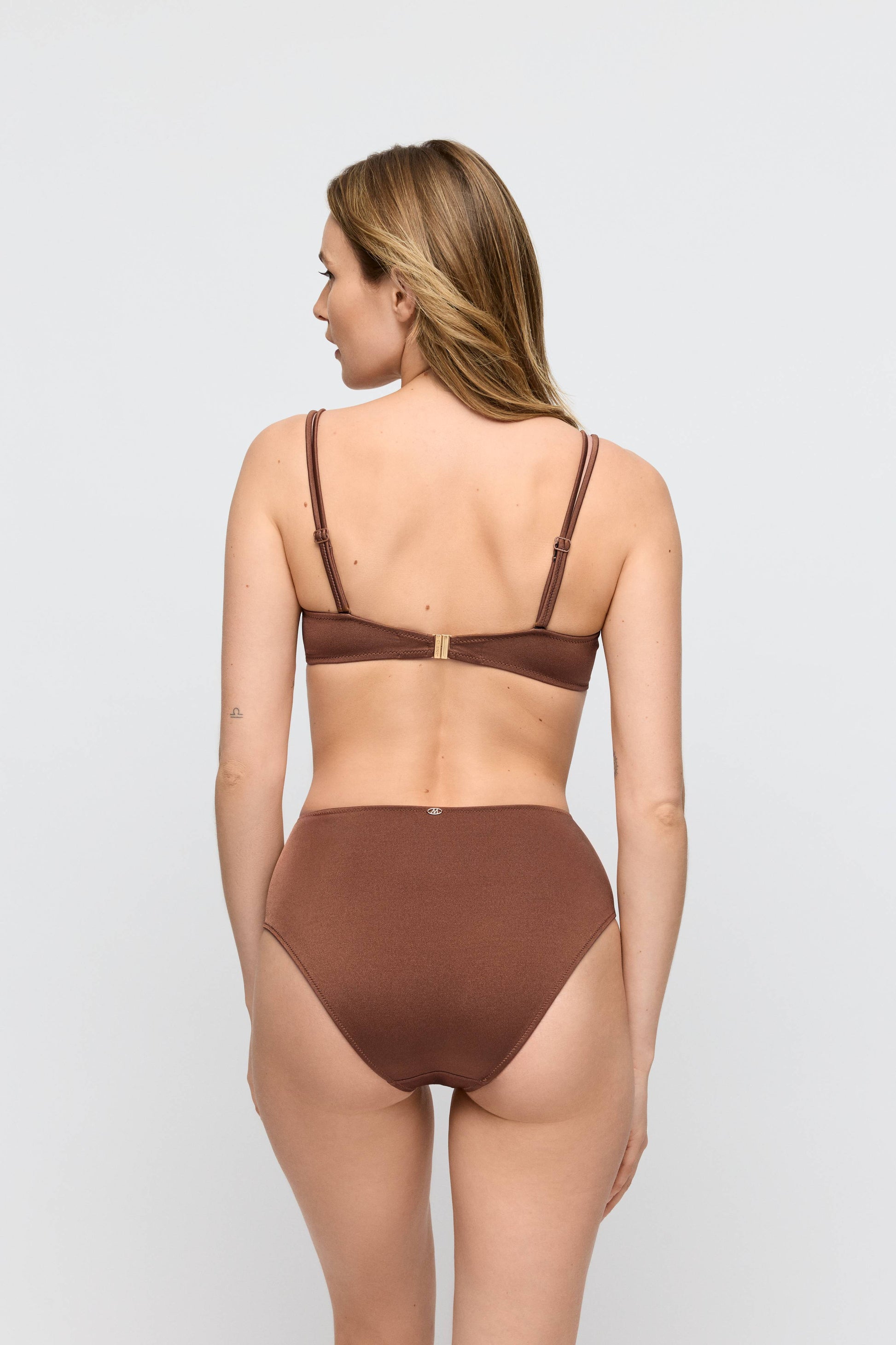 Salesbook image with head