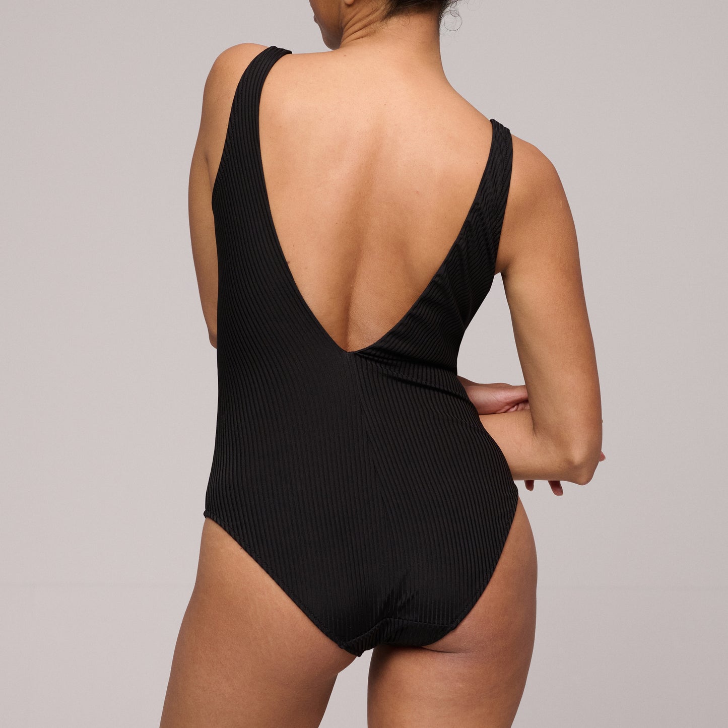 EMLY black plunge swimsuit wireless