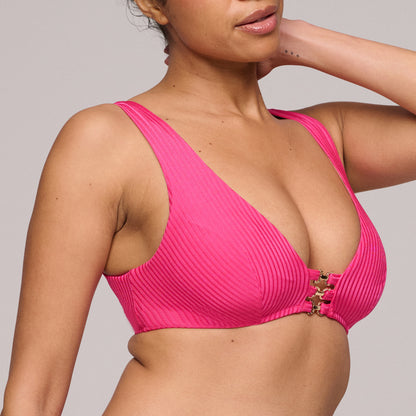 EMLY Dragon Fruit padded triangle bikini top