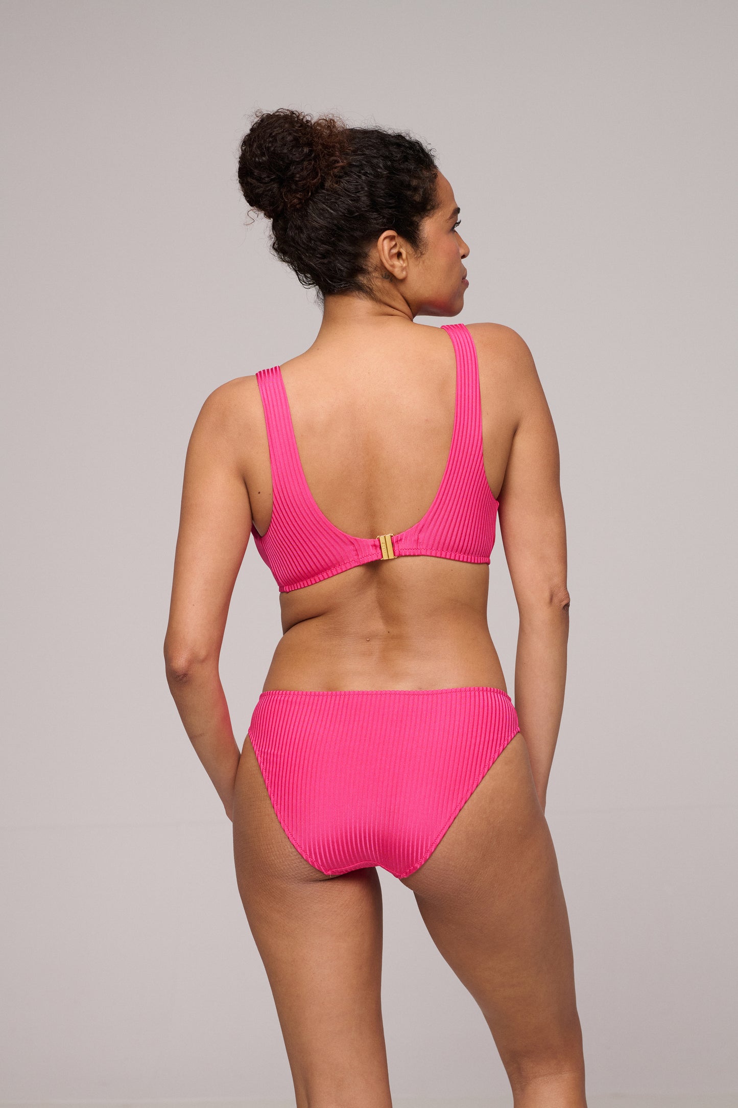 EMLY Dragon Fruit padded triangle bikini top
