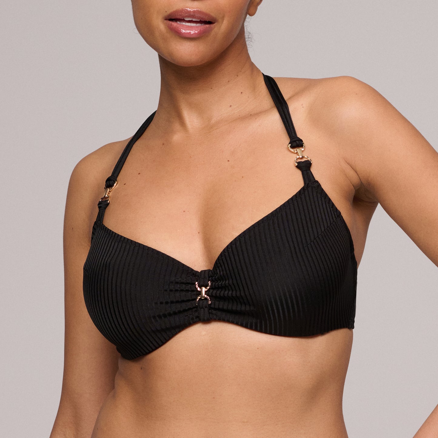 EMLY black full cup bikini top
