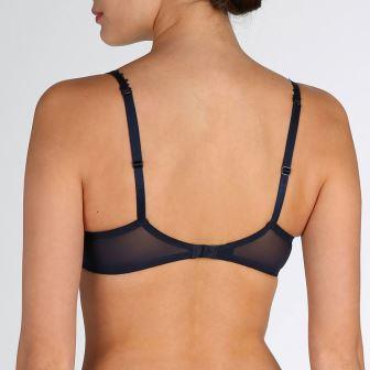 0102125 Velvet Blue-UK 32A / EU 70A / US 32A