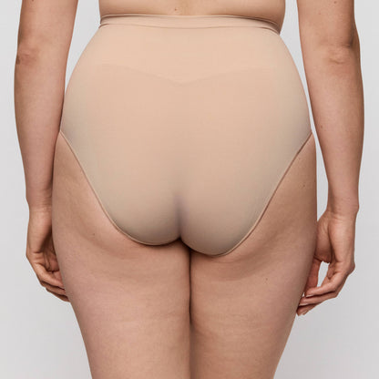 Close-up of the back view of Primadonna NUDDA shapewear high briefs in caffé latte color.