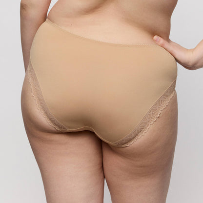 Primadonna SALERNO full briefs in Candy Ginger featuring a high-waist design and lace details for a retro silhouette.