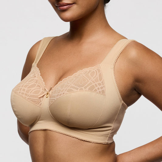Primadonna SALERNO full cup bra wireless in Candy Ginger showcasing its elegant design and comfortable fit.