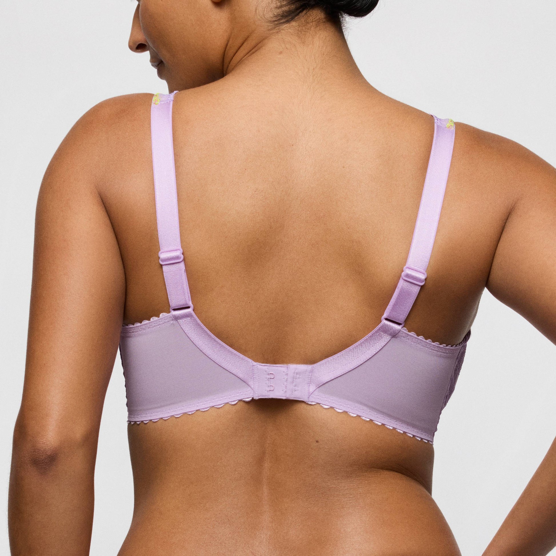 Back view of Primadonna IXIA full cup bra in Wisteria showing straps and closure details.