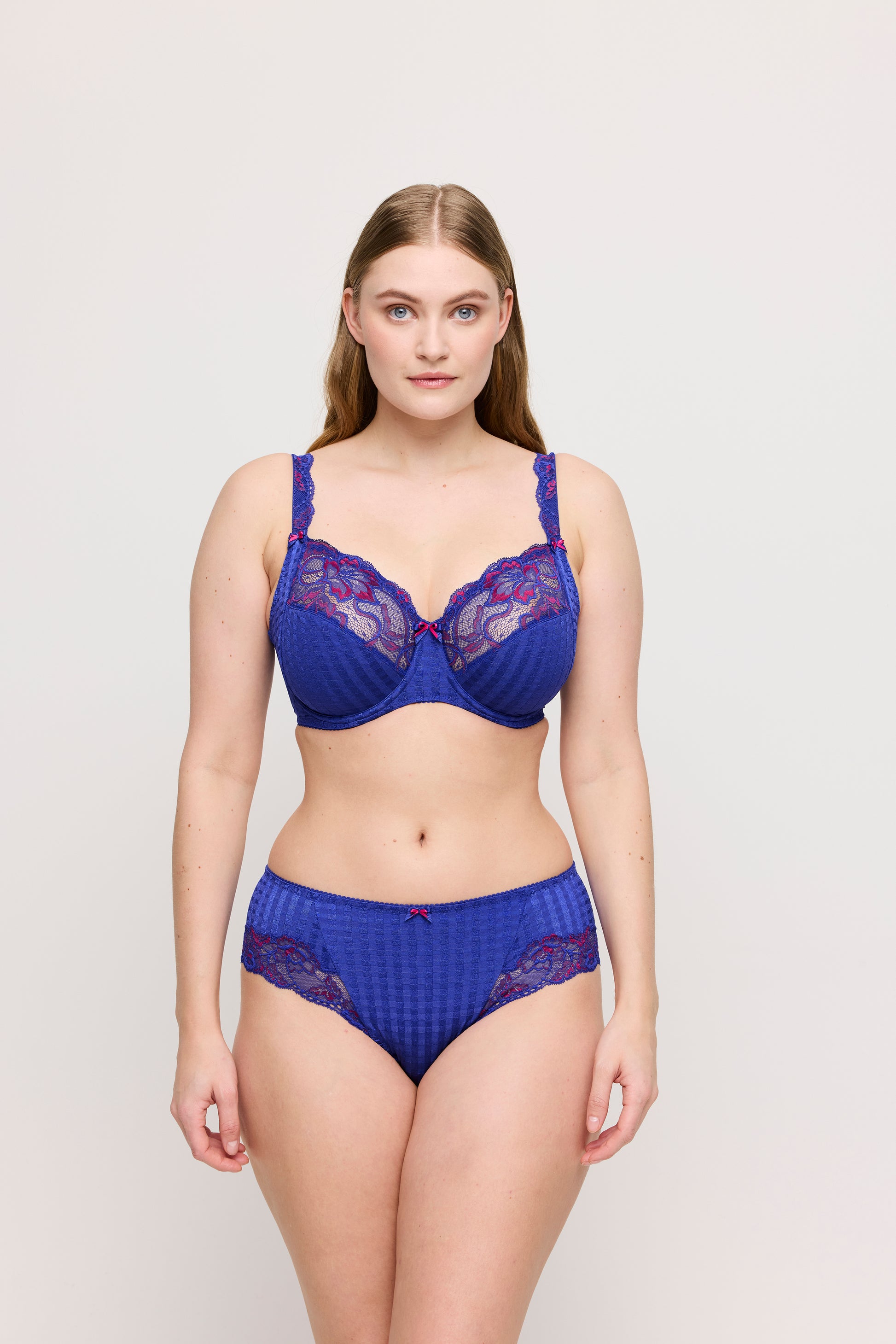 Salesbook image with head