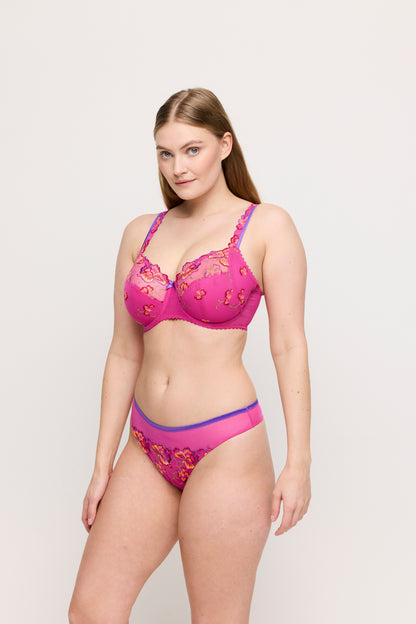 Salesbook image with head