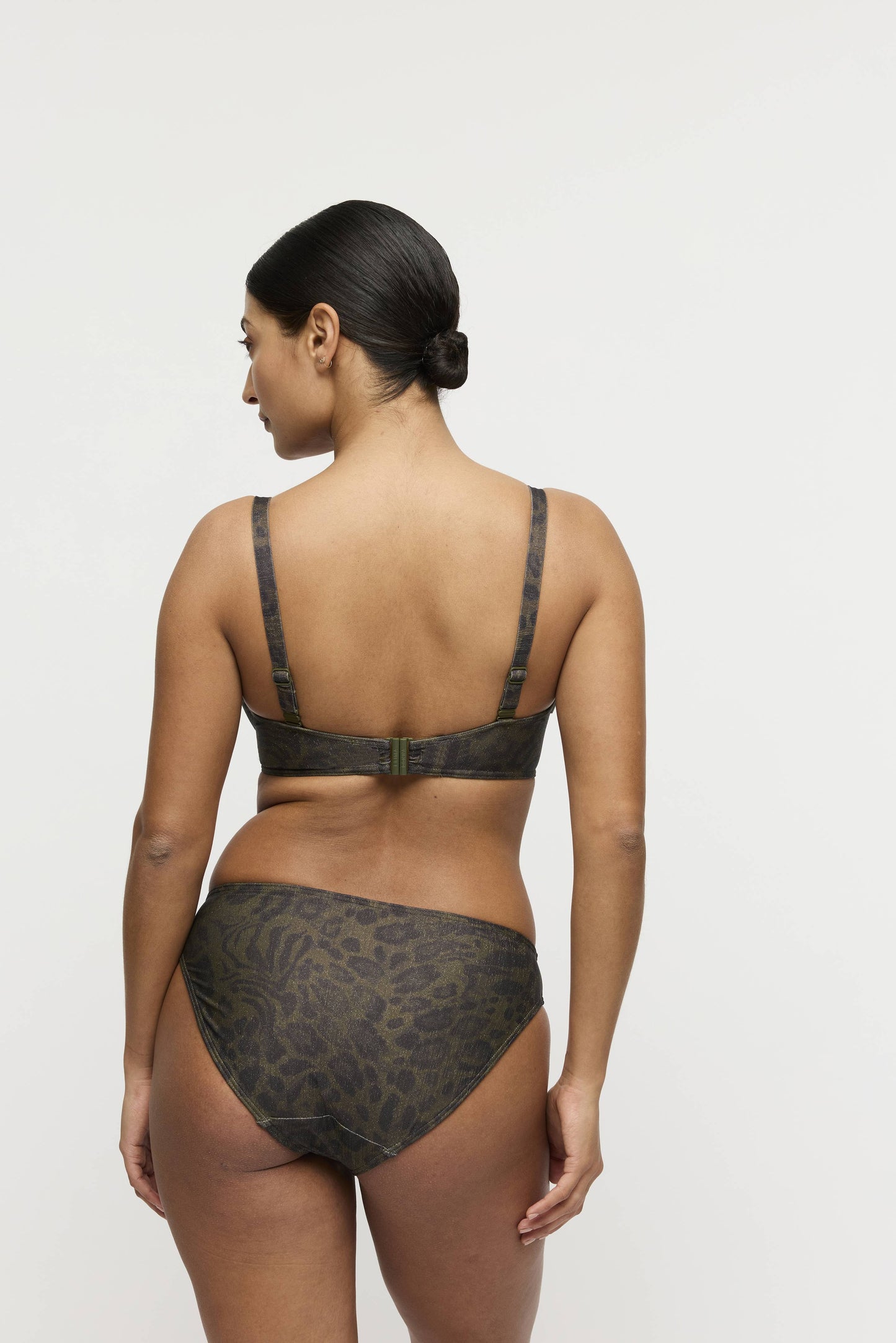 Salesbook image with head