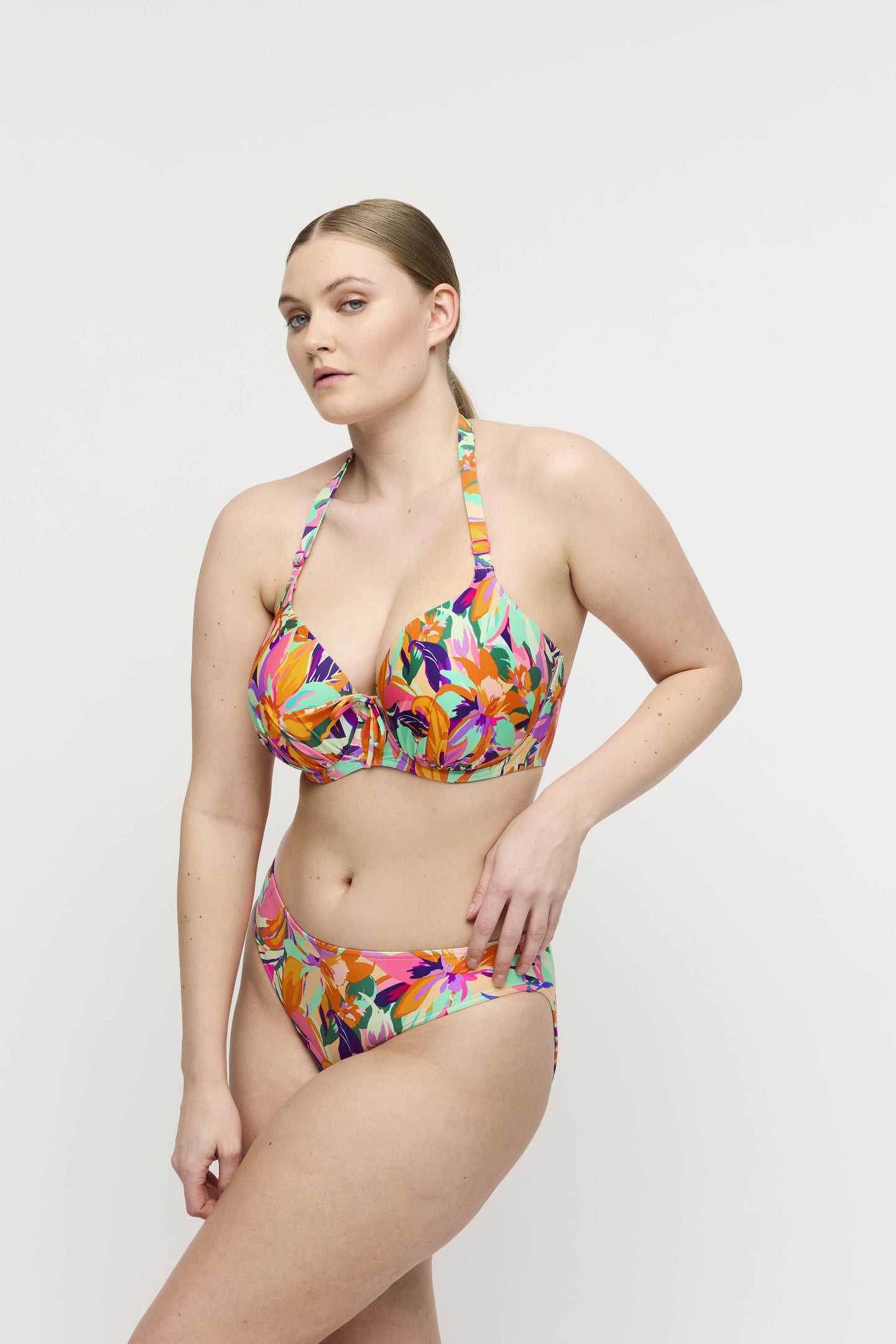 Salesbook image with head