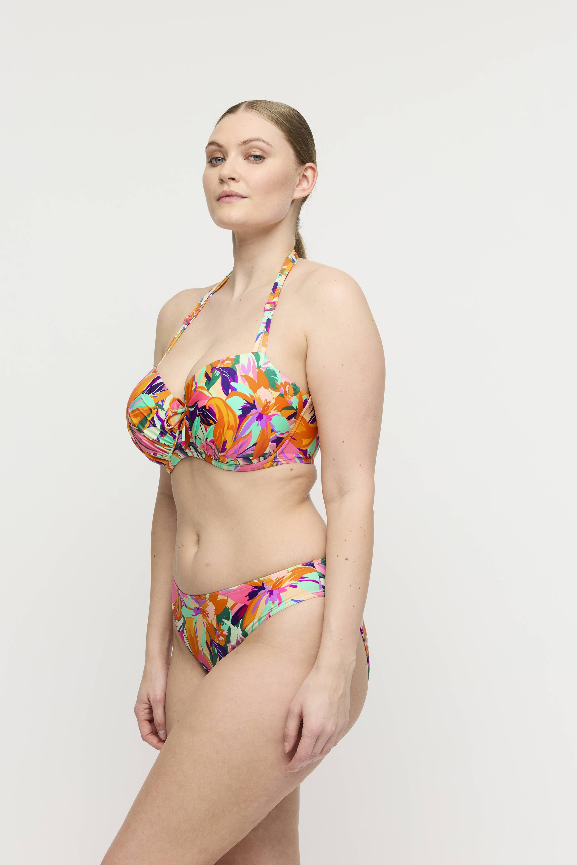 Salesbook image with head