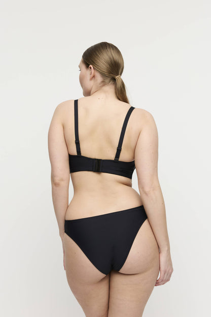 Salesbook image with head