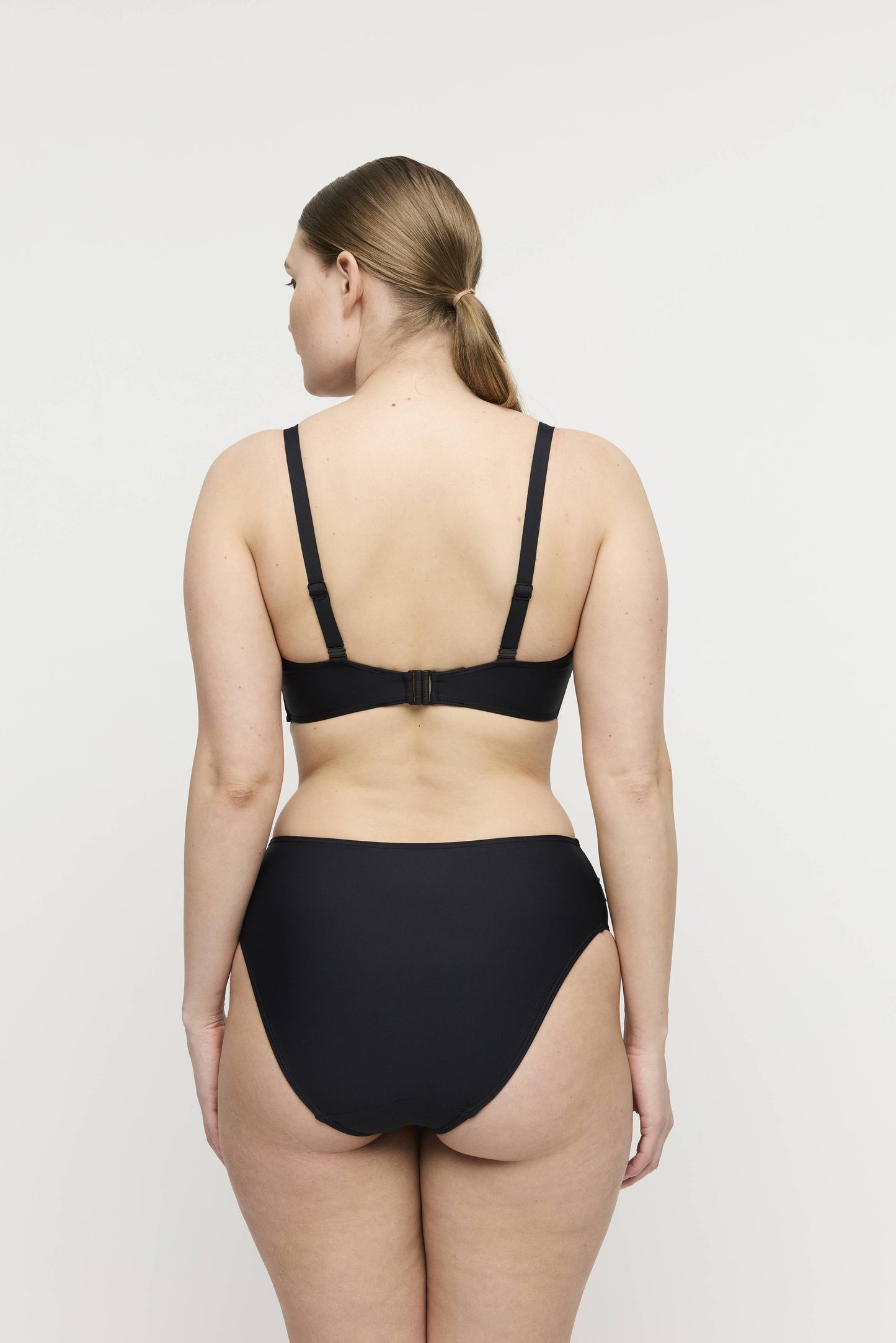 Salesbook image with head