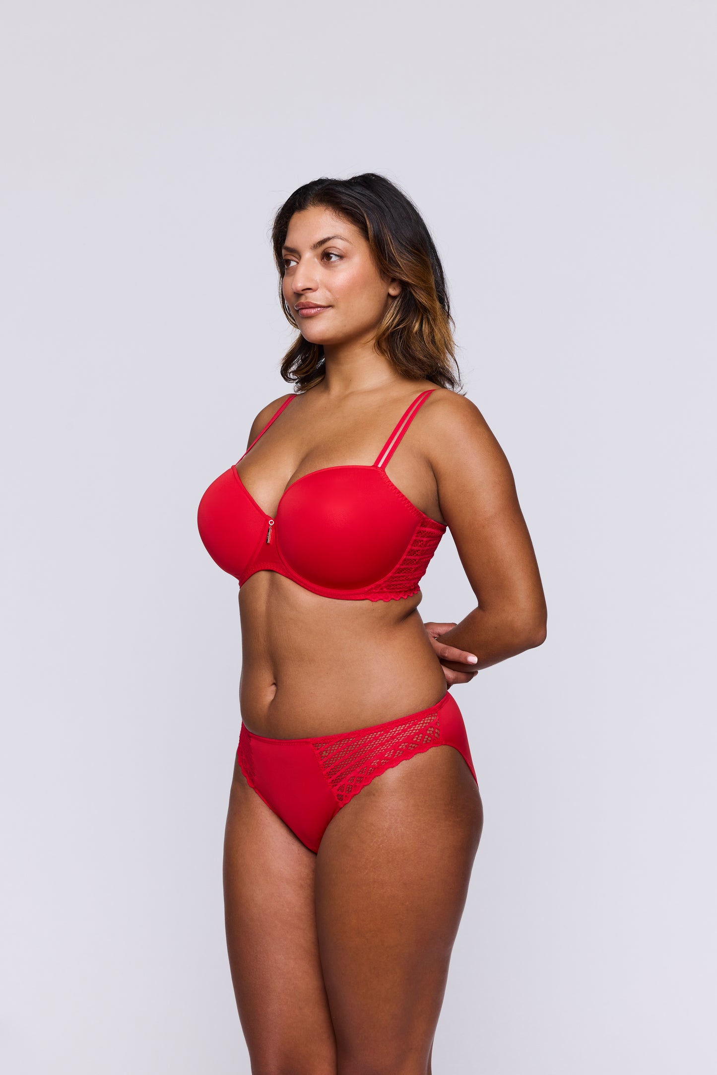Primadonna Twist EAST END true red padded balcony bra