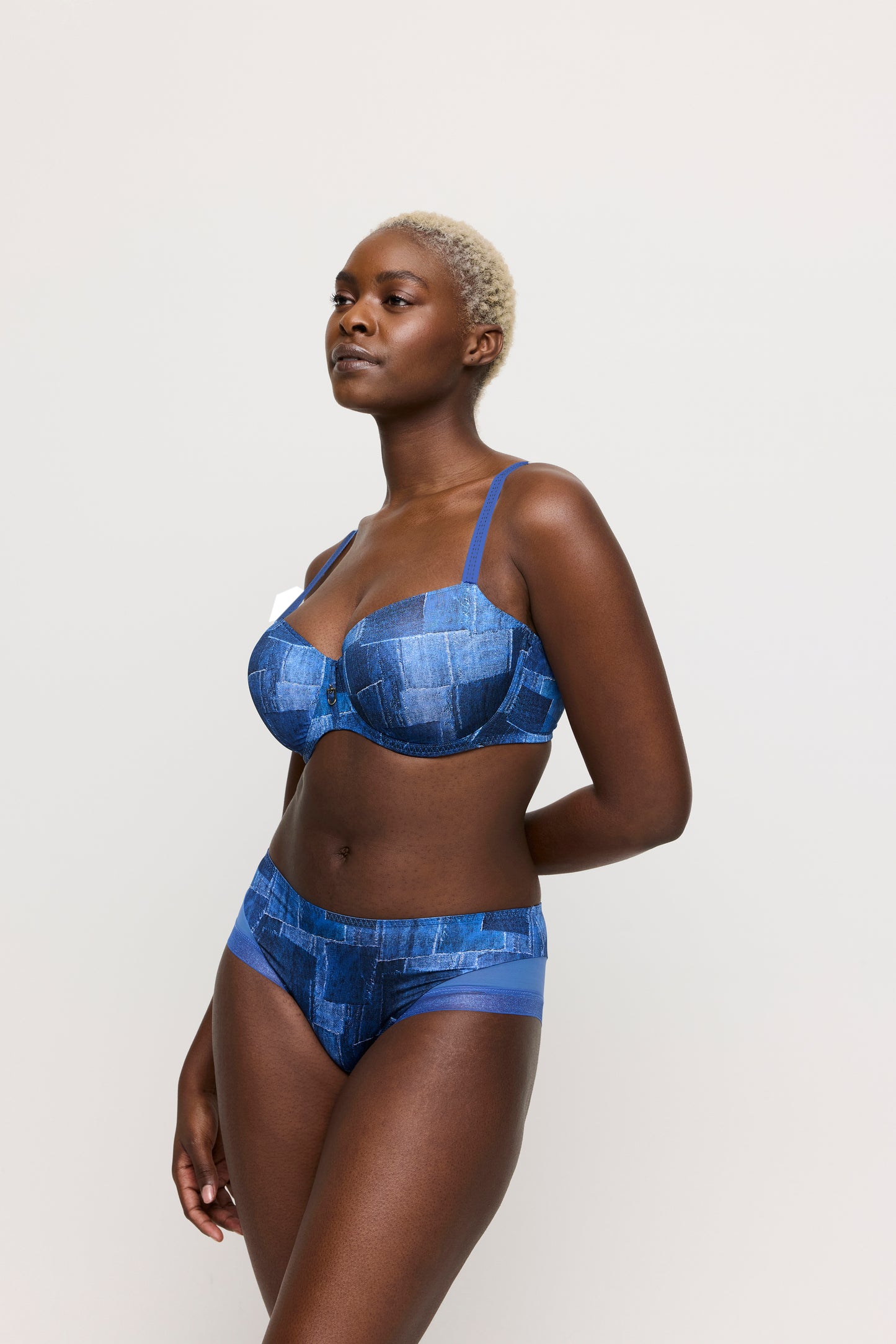 Salesbook image with head