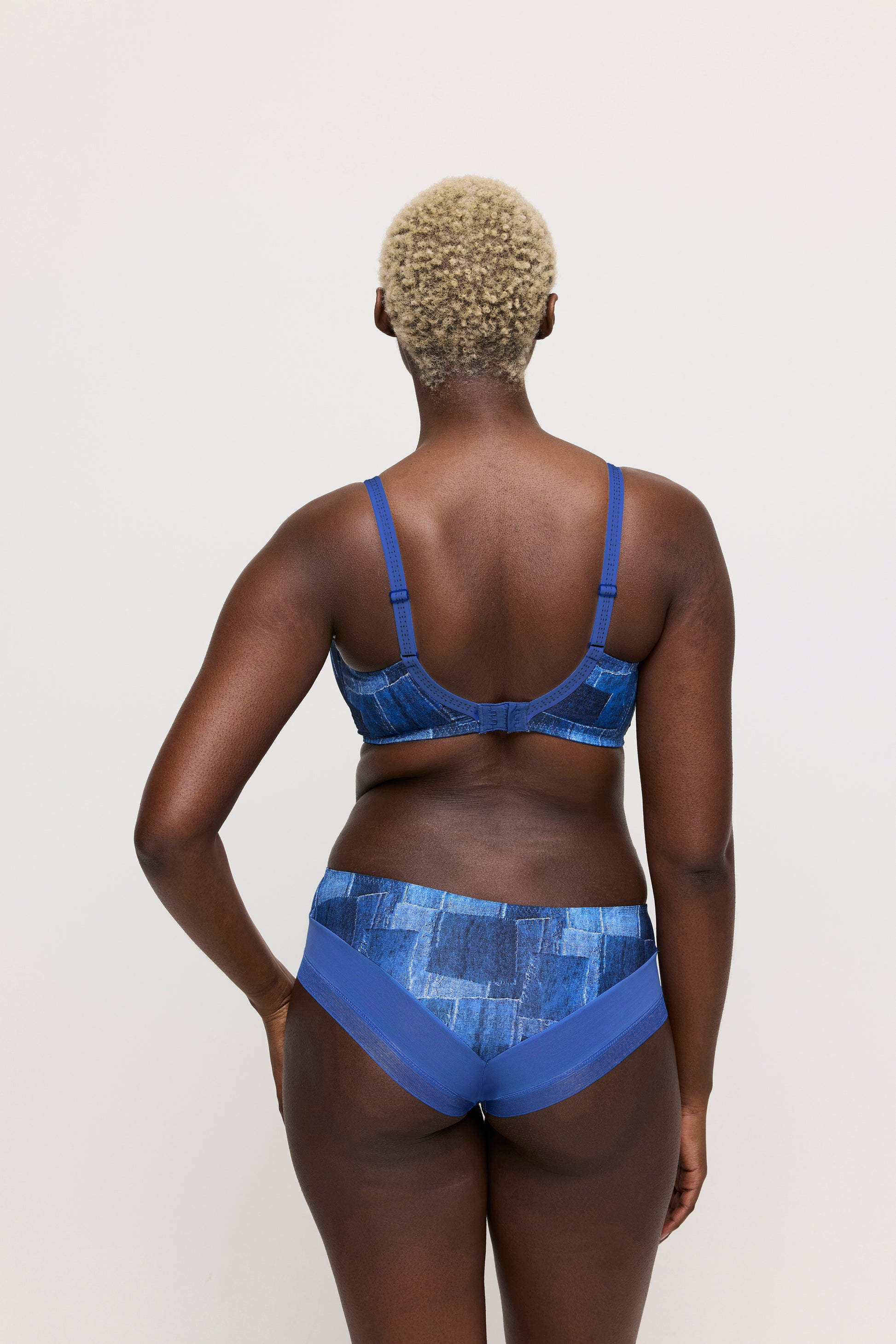 Salesbook image with head