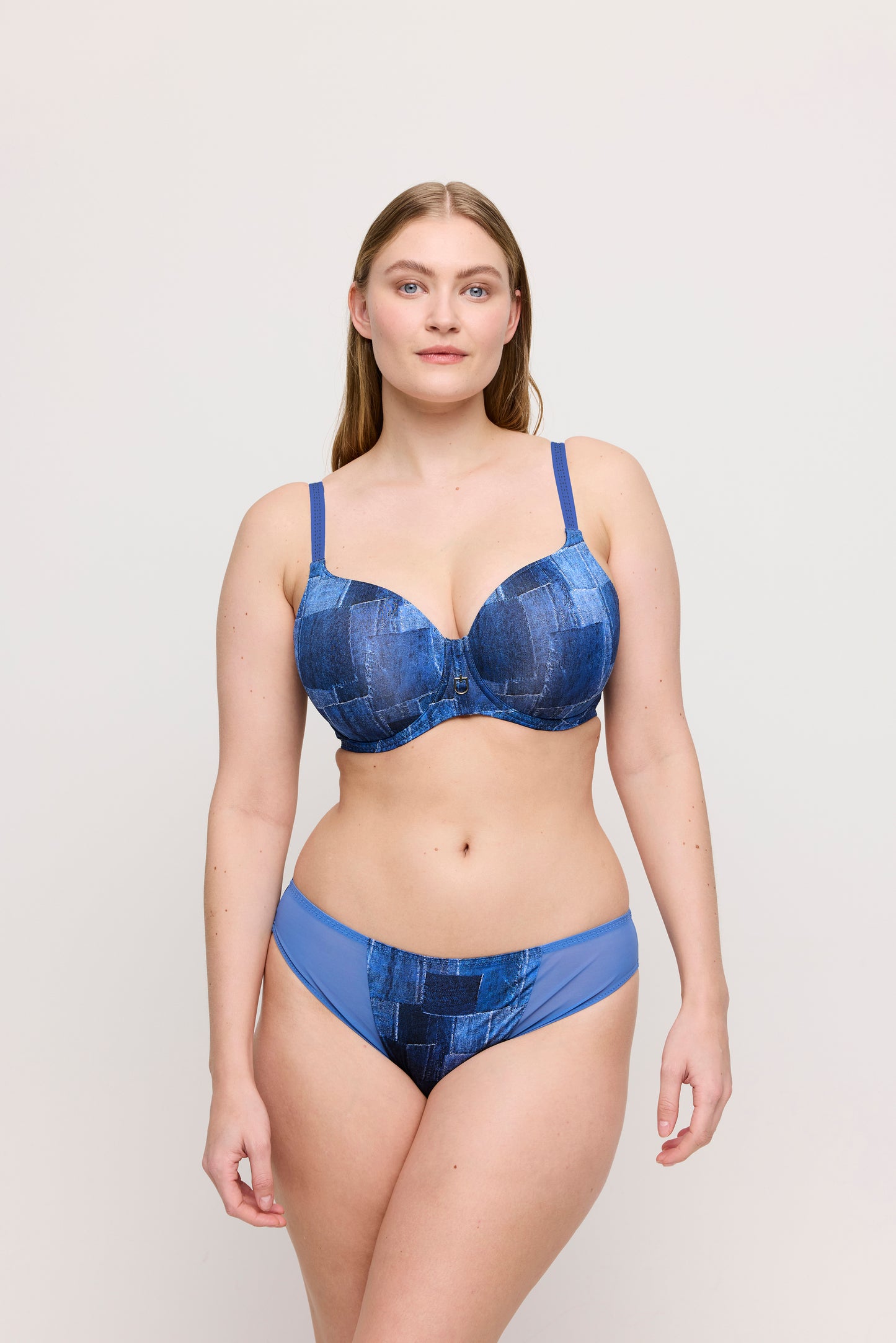 Salesbook image with head