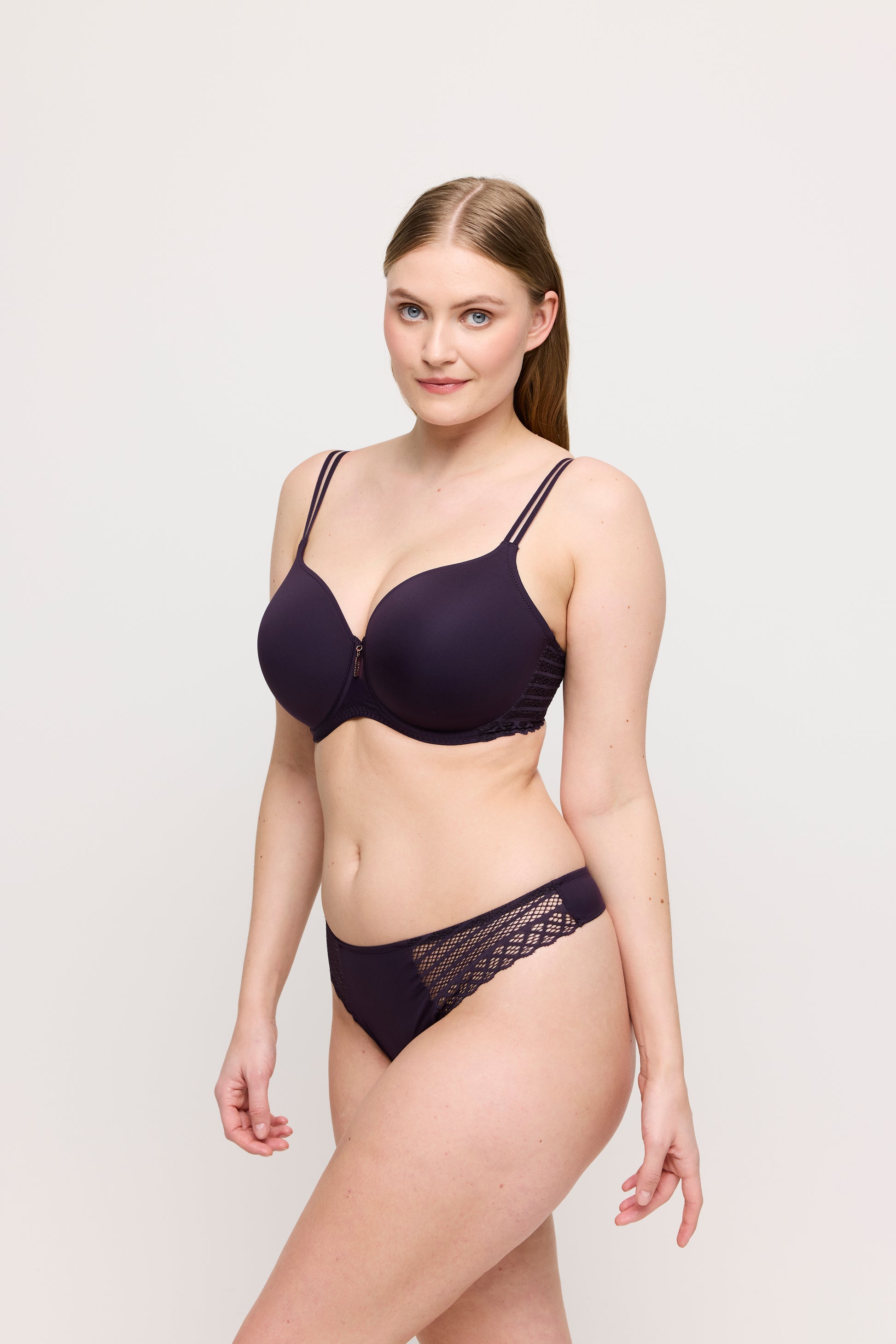 Salesbook image with head